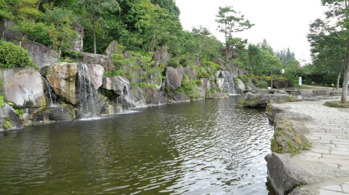 滝のある釣堀 那須高原 清流の里