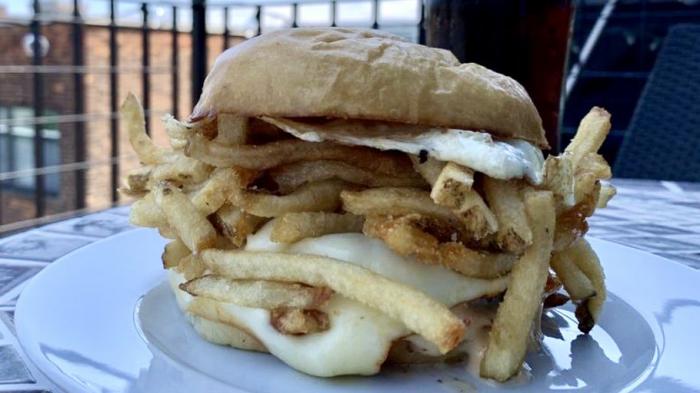 アメリカの野菜たっぷりバーガーがこちら