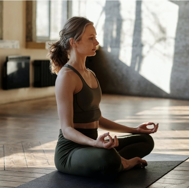 気持ちいいヨガウェア!lululemon(ルルレモン)5品おすすめ!