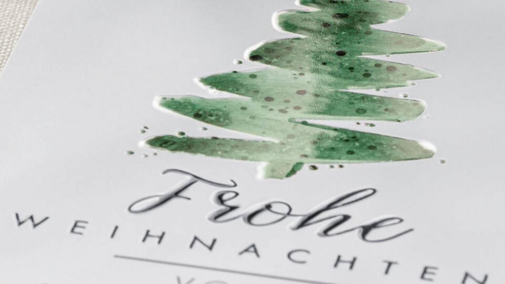 Die 5 besten Anbieter zum Weihnachtskarten gestalten und bestellen online 2024