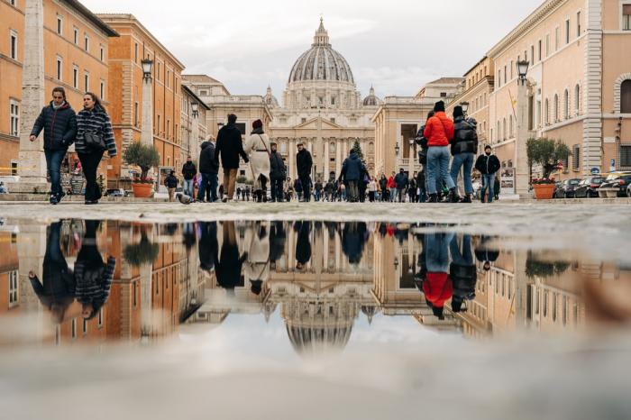 A puddle in the middle of the city