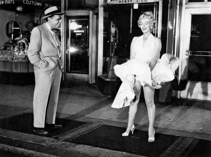 Marilyn Monroe during the filming of ‘The Seven Year Itch’ (1955)
