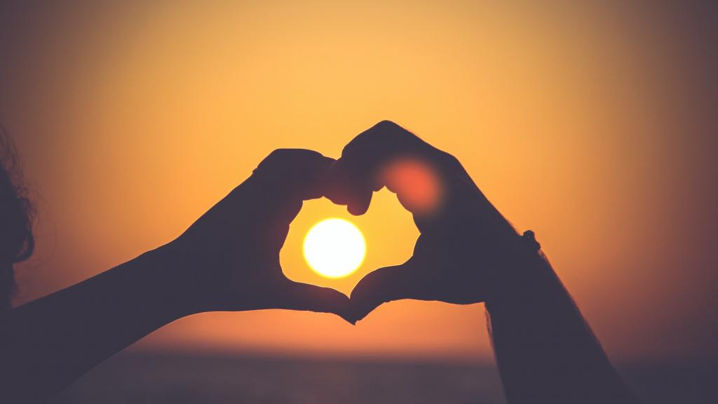 Forever and Always: How to Get a high-quality Couple PFP?