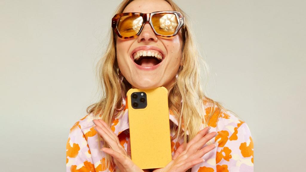 How to Customize Phone Case on Casetify?